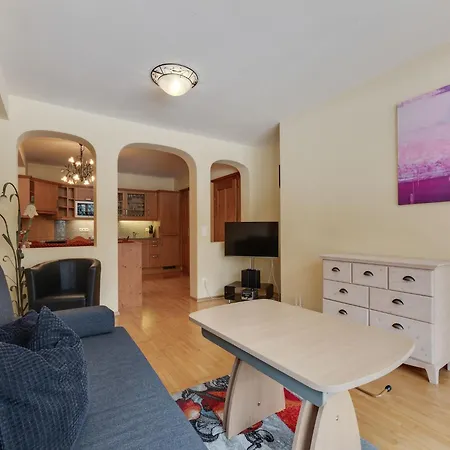 Chalet In Near Lift *